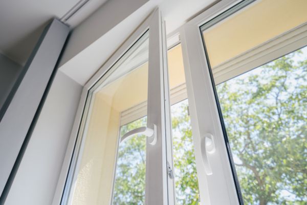 Vinyl Window Replacement in Cheyenne